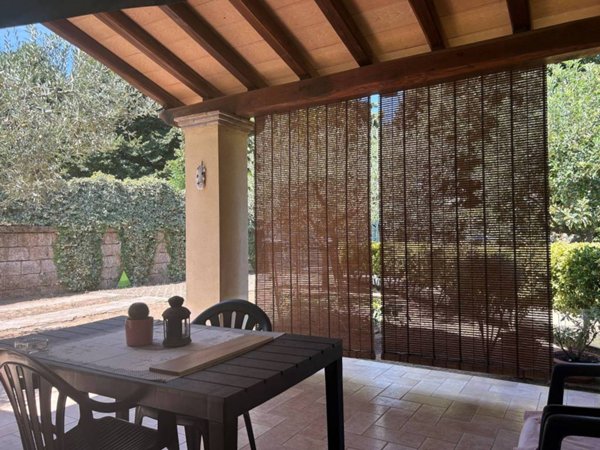casa indipendente in vendita a Nepi
