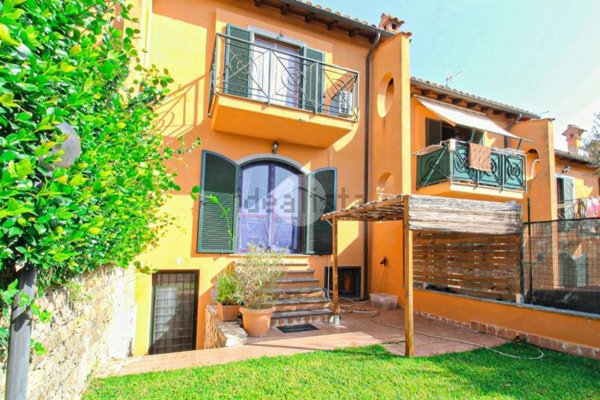 quadrivano in vendita a Nepi