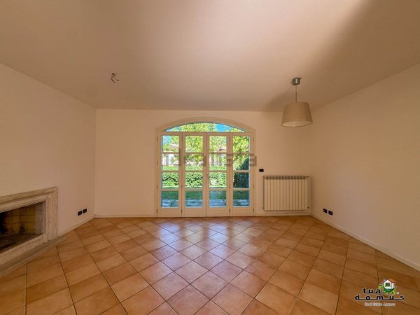 pentavano in vendita a Nepi