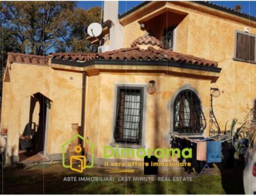 casa indipendente in vendita a Nepi