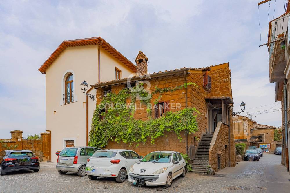 casa indipendente in vendita a Nepi
