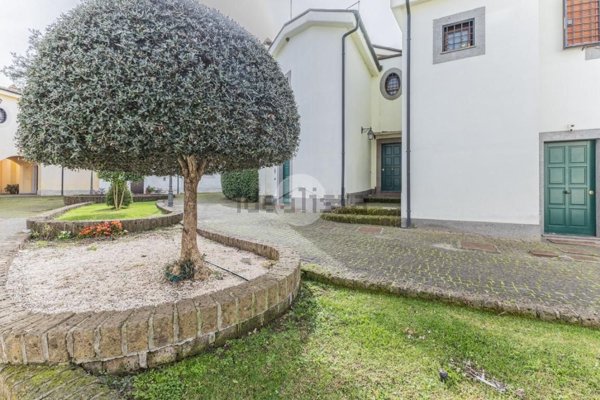 casa indipendente in vendita a Nepi