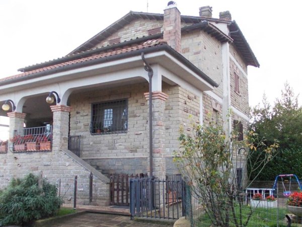 casa indipendente in vendita a Nepi