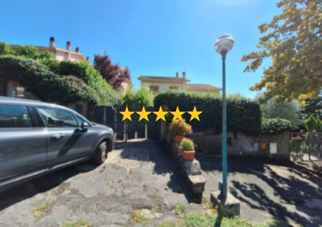 casa indipendente in vendita a Nepi
