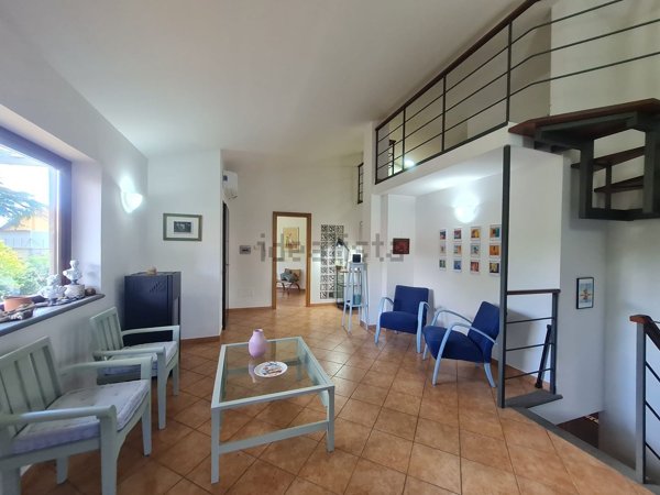 casa indipendente in vendita a Nepi