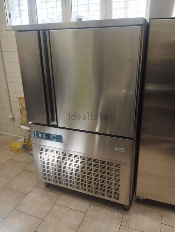 negozio in vendita a Nepi