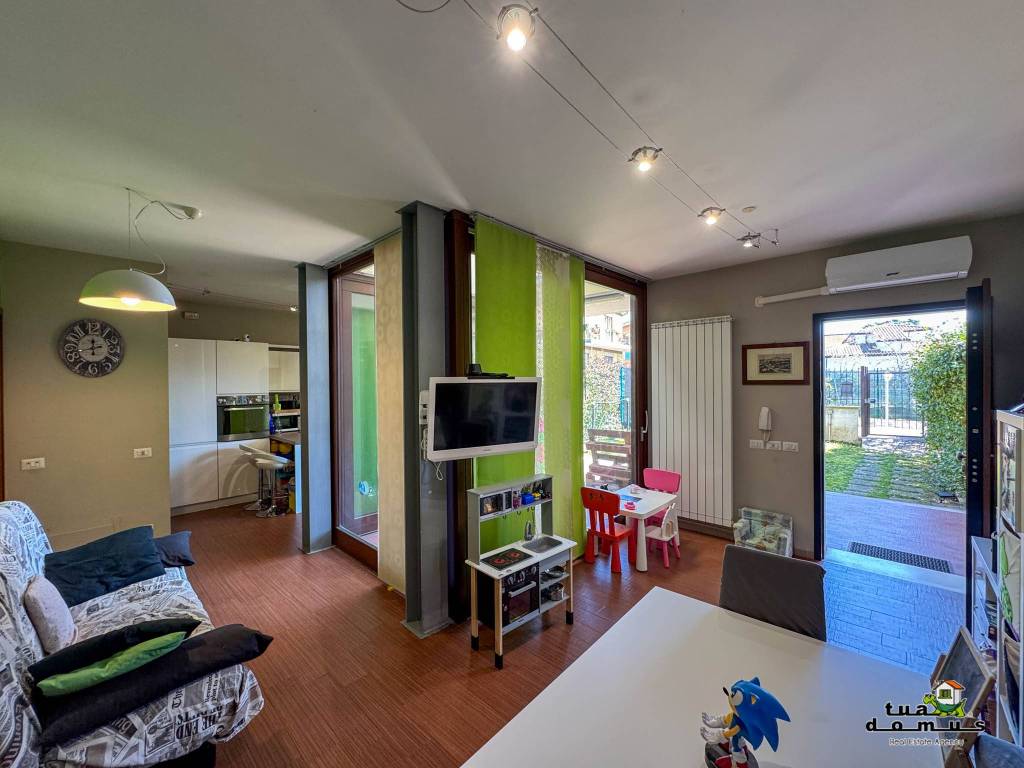 casa indipendente in vendita a Nepi