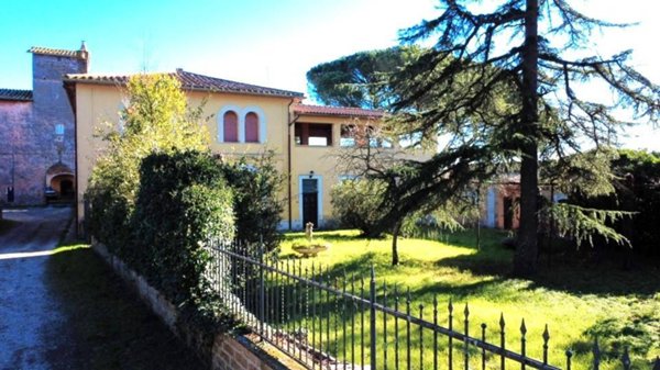casa indipendente in vendita a Nepi