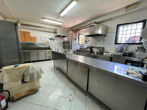 negozio in vendita a Nepi