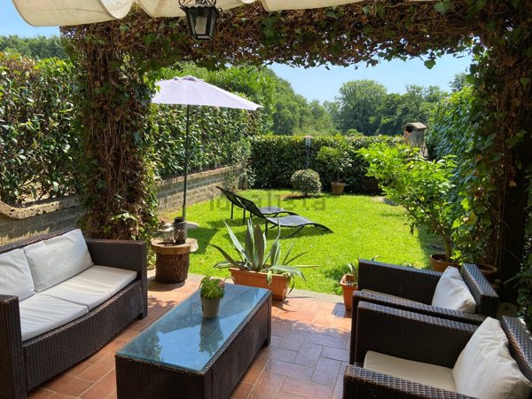 casa indipendente in vendita a Nepi