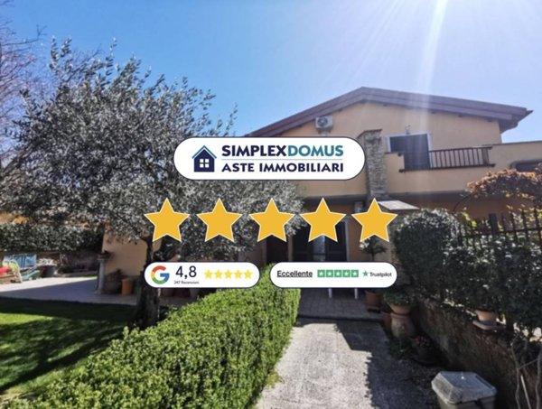 casa indipendente in vendita a Nepi