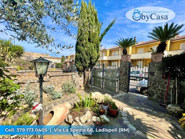 casa indipendente in vendita a Nepi