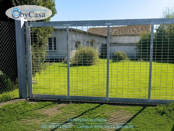 casa indipendente in vendita a Nepi