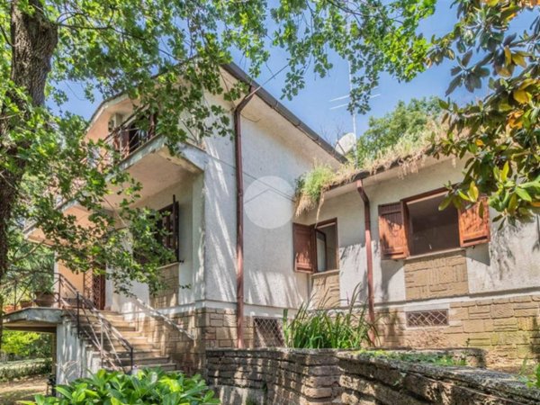 casa indipendente in vendita a Nepi