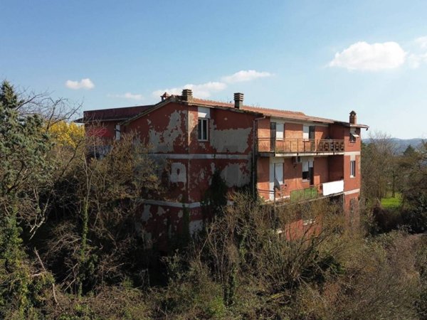 villa in vendita a Nepi