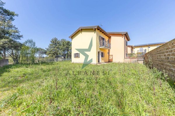 casa indipendente in vendita a Nepi
