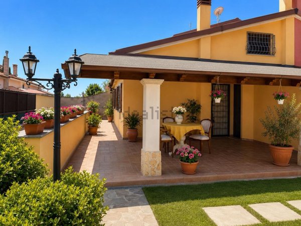 casa indipendente in vendita a Nepi