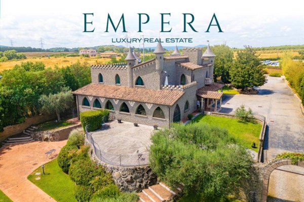 casa indipendente in vendita a Nepi