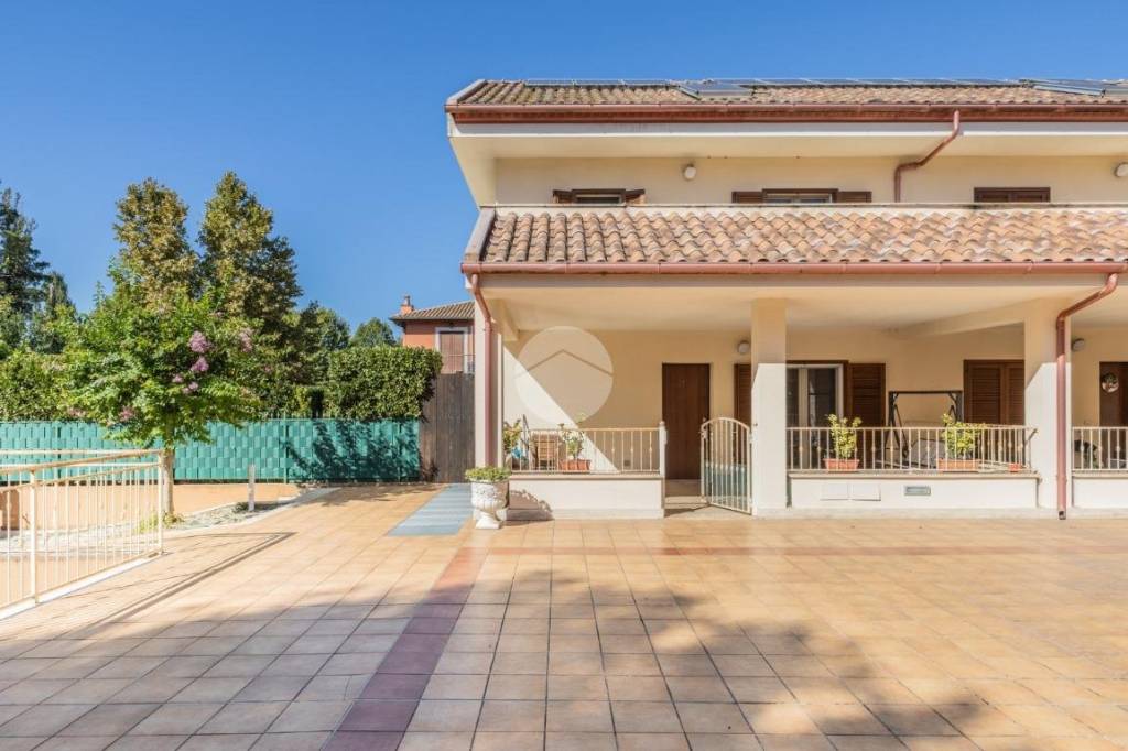 casa indipendente in vendita a Nepi