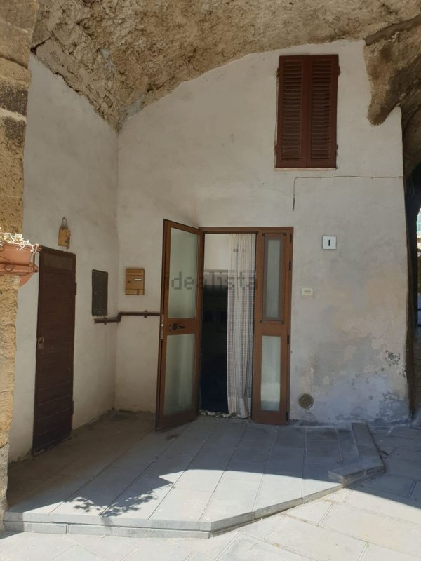 appartamento in vendita ad Onano