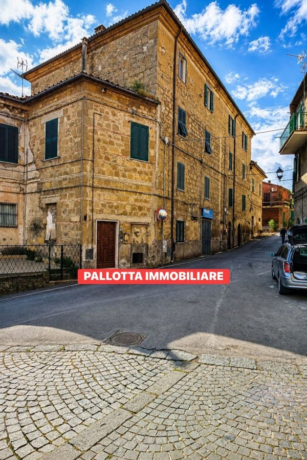 appartamento in vendita ad Onano