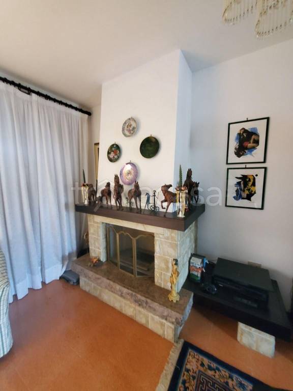 appartamento in vendita ad Oriolo Romano