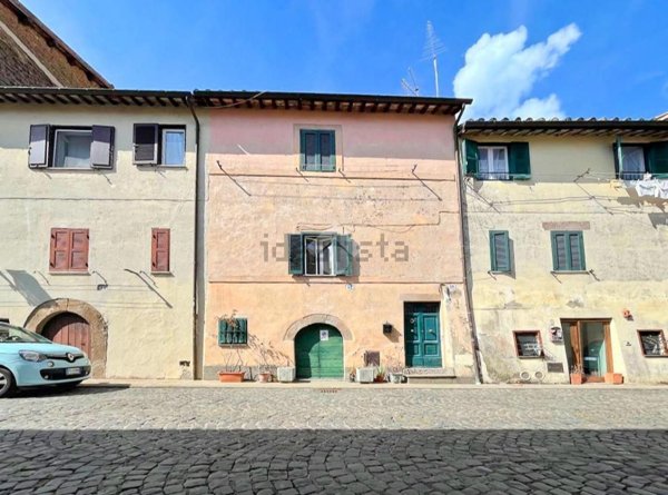 appartamento in vendita ad Oriolo Romano