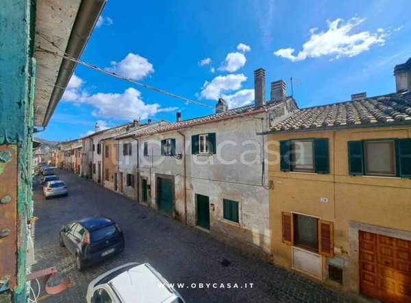 appartamento in vendita ad Oriolo Romano