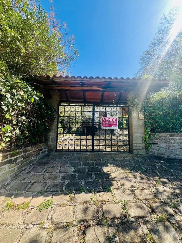 casa indipendente in vendita ad Oriolo Romano