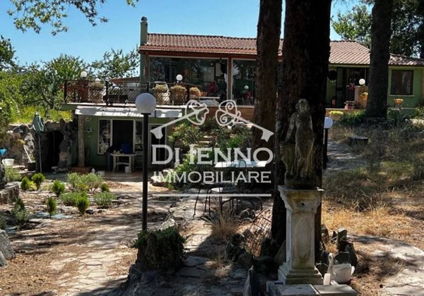 casa indipendente in vendita ad Oriolo Romano