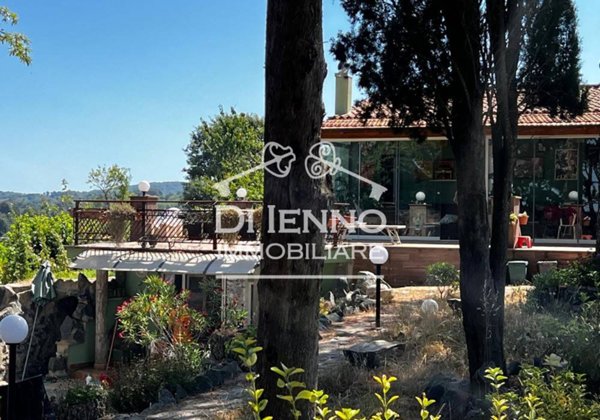 casa indipendente in vendita ad Oriolo Romano