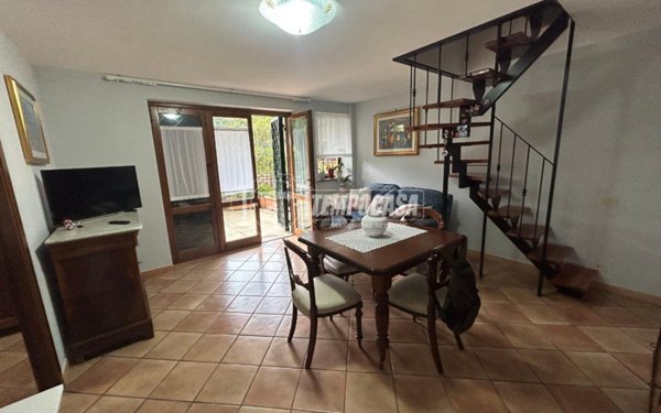 appartamento in vendita ad Oriolo Romano