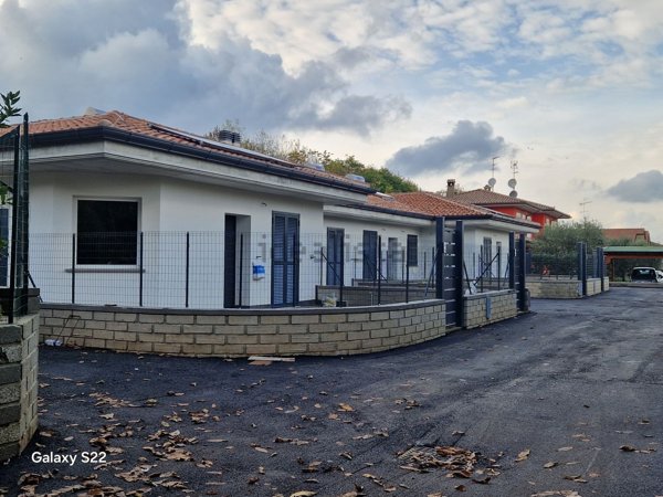 casa indipendente in vendita ad Oriolo Romano