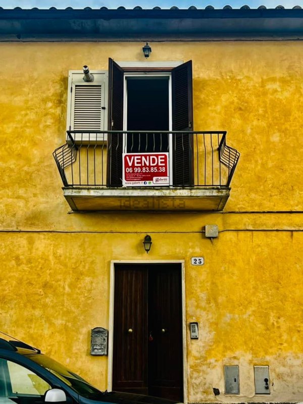 appartamento in vendita ad Oriolo Romano