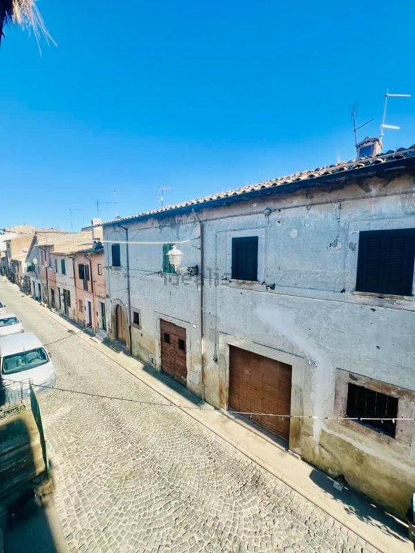 appartamento in vendita ad Oriolo Romano