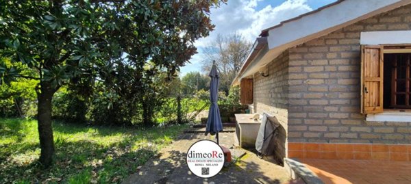 casa indipendente in vendita ad Oriolo Romano