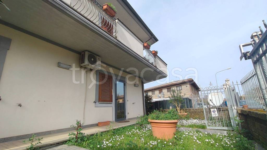 appartamento in vendita ad Oriolo Romano