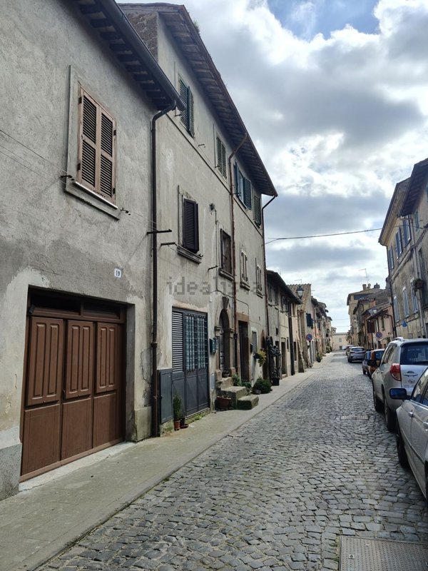 appartamento in vendita ad Oriolo Romano