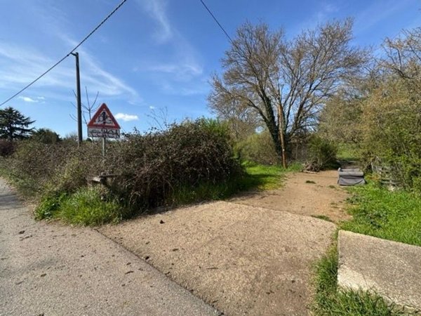 terreno edificabile in vendita ad Oriolo Romano