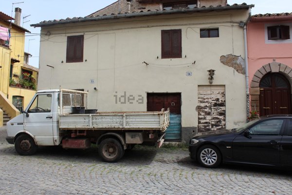 casa indipendente in vendita ad Oriolo Romano