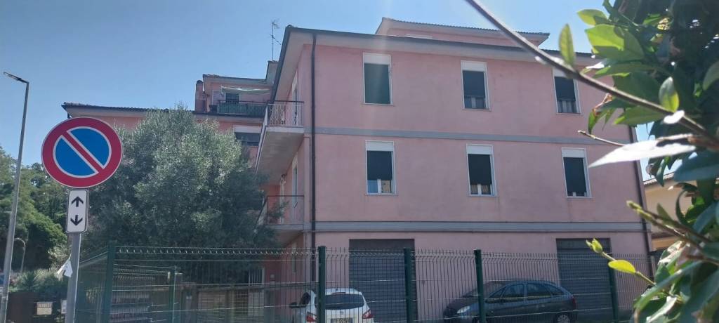 appartamento in vendita ad Oriolo Romano
