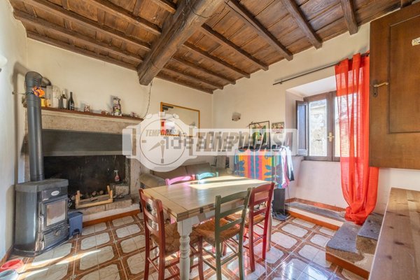 appartamento in vendita ad Oriolo Romano