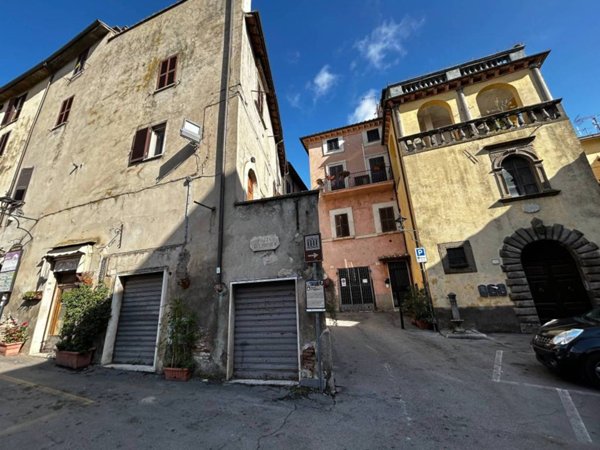 appartamento in vendita ad Orte