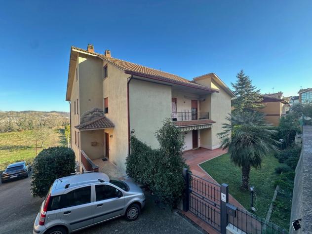 appartamento in vendita ad Orte