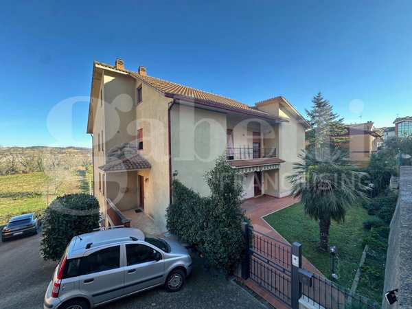 appartamento in vendita ad Orte