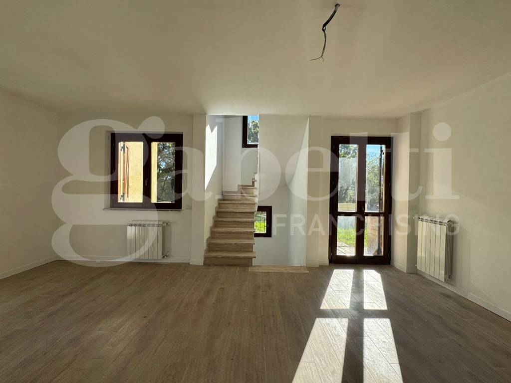 casa indipendente in vendita ad Orte