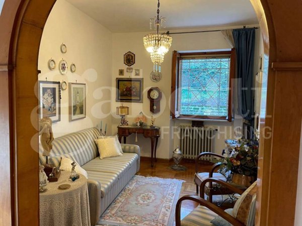 casa indipendente in vendita ad Orte