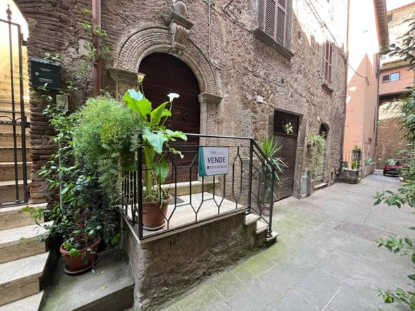 appartamento in vendita ad Orte