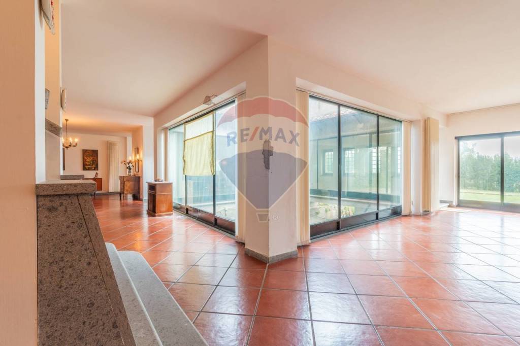casa indipendente in vendita ad Orte in zona Orte Scalo