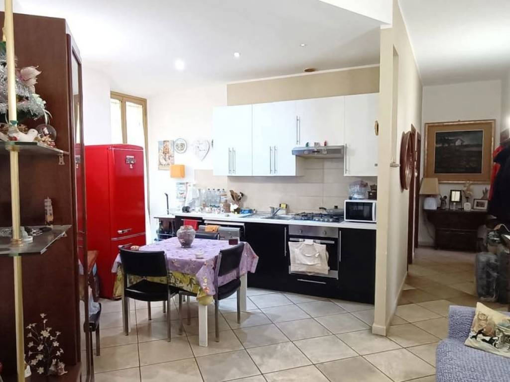 appartamento in vendita ad Orte in zona Orte Scalo